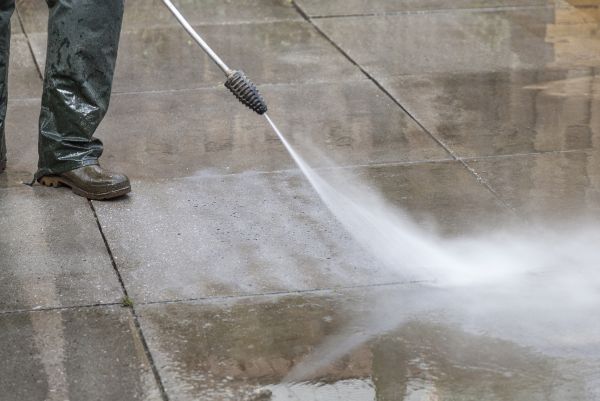 Cost of Concrete Power Washing in Tallahassee