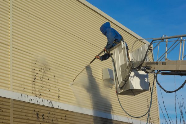 Cost of Commercial Exterior Cleaning in Tallahassee