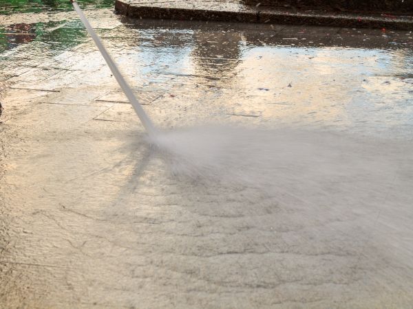 Cost of Pavement Cleaning Service in Tallahassee
